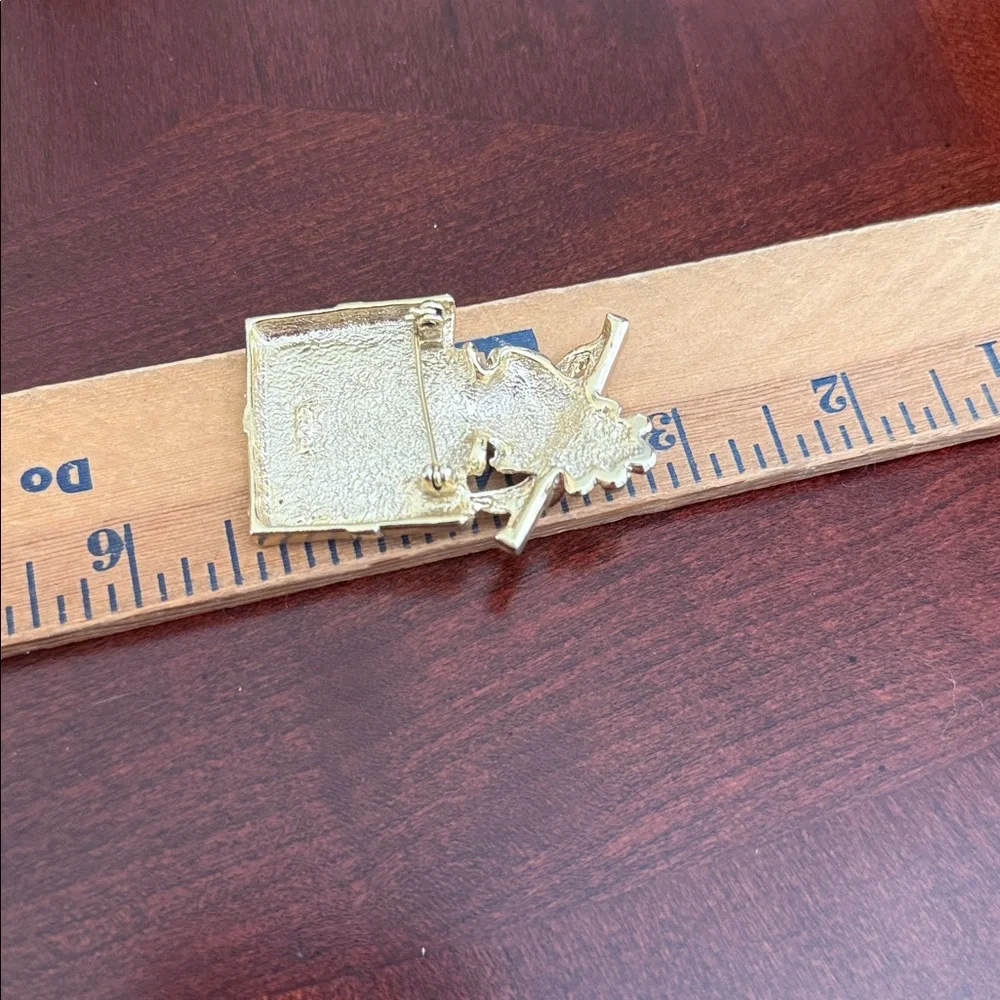 Vintage Aj Christmas Brooch - Picture 2 of 2